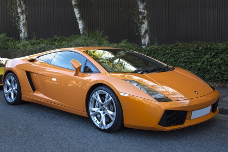 The Lamborghini Murcielago is a mid-engined all wheel drive 6 5 litre V12  630BHP  supercar  ...