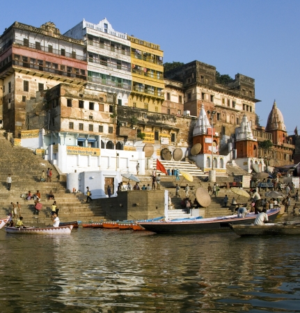 The Hindu ghats on the banks of the Holy River Ganges (Ganga) in Varanasi (Benares) in the Uttar Pradesh region of northern India.のeditorial素材