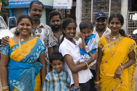 A family group in the town of Kandy on the island of Sri Lanka.のeditorial素材