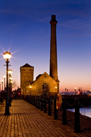 The old Pumphouse at the Albert Dock in Liverpool on Merseyside in the northwest of England. (now a pub and restaurant)のeditorial素材