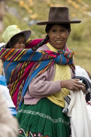 Peruvian mother and child near Lake Titicaca in southern Peru.のeditorial素材