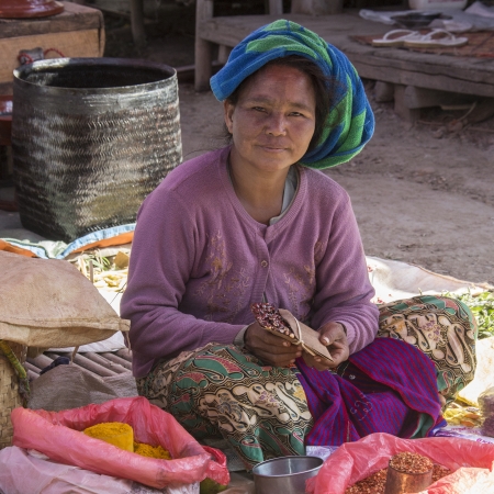 Everyday scene on a market in the ancient city of Bagan in Mayanmar - Burma  のeditorial素材