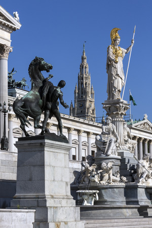 Statues at the Parliament Buildings on Ringstrabe in Vienna, Austria. The Austrian Parliament is the bicameral legislature in Austria. It consists of two chambers: the National Council (Nationalrat) and the Federal Council.のeditorial素材