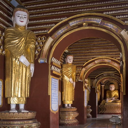 Interior of the Buddhist temple complex of Mohnyin Thambuddhei Paya in Monywa in Myanmar (Burma). Dates from 1303, although it was reconstructed in 1939. It is said to contain over 500,000 images of Buddha.のeditorial素材