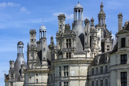 Chateau de Chambord with the River Cosson in the foreground in the Loire Valley in France. The 440 room chateau dates from 1519 and is the largest in the Loire.のeditorial素材