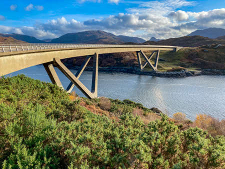 Kylesku Bridge (Drochaid a' Chaolais Chumhaing) over the Loch a' Chairn Bhain in Sutherland, northwest Scotland..の写真素材