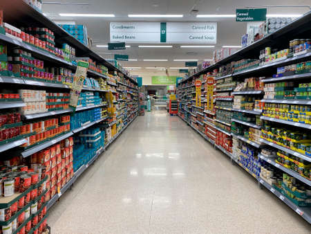 Canned food aisle in a British supermarket.のeditorial素材