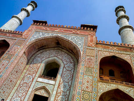 Akbar's tomb - the tomb of the Mughal emperor Akbar. It was built in 1605â1613 by his son Jahangir. Sikandra near Agra in the Uttar Pradesh region of India.の写真素材