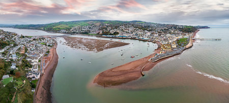 The estuary of the River Teign at Teignmouth on the south coast of Devon in the United Kingdom.の写真素材