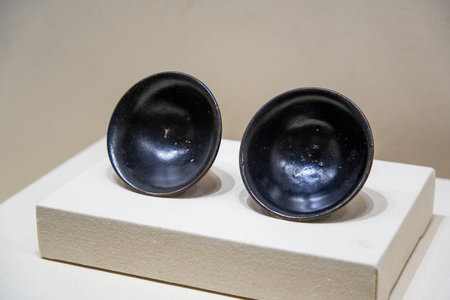 Exquisite ancient Chinese glazed ceramic dinner plateの写真素材