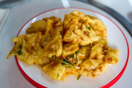 Crispy, sweet and sour Northeastern Chinese pot-baked pork