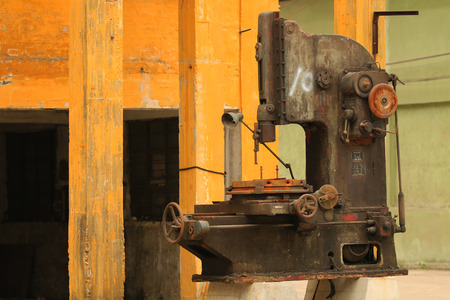 Old machine inside the Panyu Zilintang Creative Park, Guangzhou, Chinaのeditorial素材
