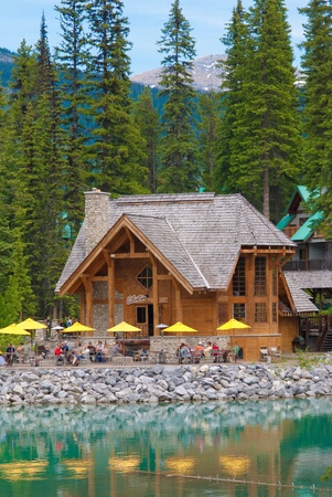 a restaurant catters to tourists, at emerald lake, in yoho national park, canada. のeditorial素材