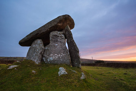 Trethevy Quoit at sunriseの写真素材