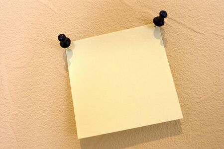 note on wallの写真素材