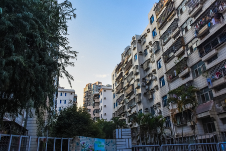 SHENZHEN, CHINA, DECEMBER 21 2017:The typical buildings in Baishizhou, one of the "Chengzhongcun", the urban villages inside the modern city of Shenzhenのeditorial素材
