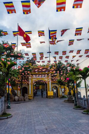 HANOI, VIETNAM, 4 JANUARY 2020: Bridge of the Tran Quoc Pagodaの写真素材