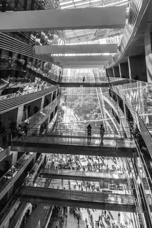 GUANGZHOU, CHINA, 18 NOVEMBER 2019: Interior view of the modern library of Guangzhouのeditorial素材