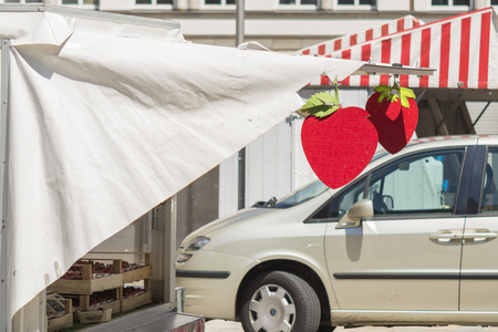Strawberry booth at the farmers marketの写真素材