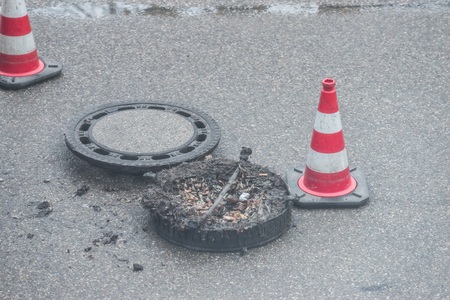 Barrier for Street works on sewer for channel works