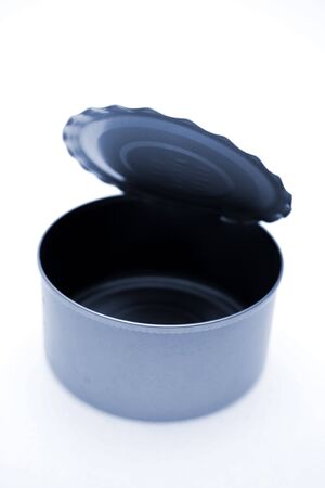 Tin can 