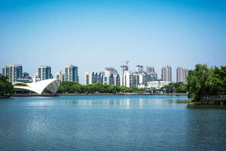 lake with cityのeditorial素材