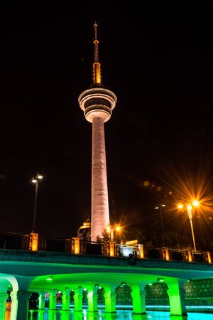 SHANGHAI, CHINA - MAY 04, 2016: Shanghai Oriental Pearl TV tower at nightのeditorial素材