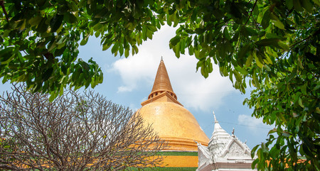 The first pagoda, Phra Pathom Jedi in Nakronpathom, Thailandの写真素材