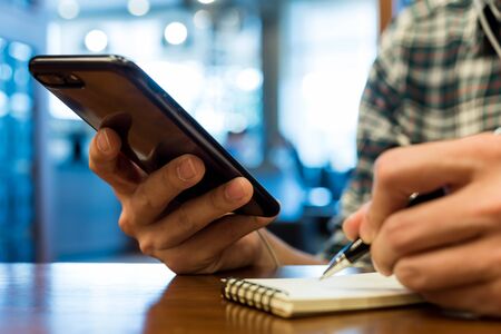 BANGKOK, THAILAND - NOVEMBER 26, 2016: Iphone7 Plus jet black serie , Apple inc new smartphoneのeditorial素材