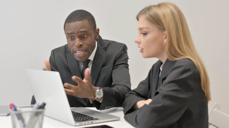 Business People in Discussionの写真素材
