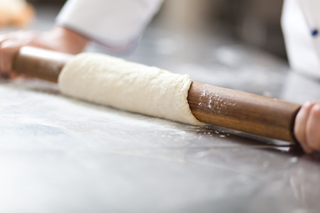 Detail of a Chef at work in his Kitchenの写真素材