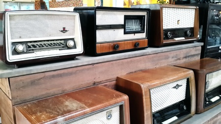 old , radioのeditorial素材