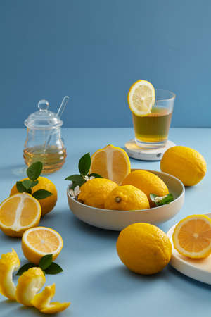 Yellow Lemons Close-up Background Or Textureの写真素材