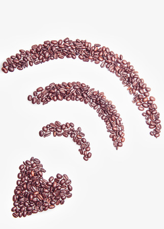Wifi internet connection symbol made with coffee beansの写真素材