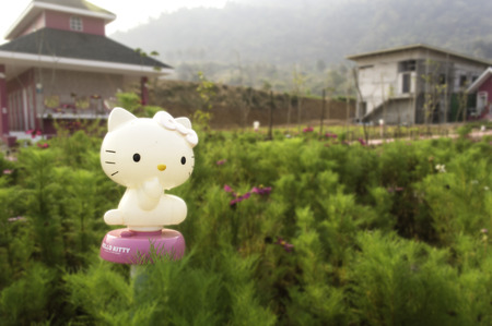 ZAGREB , CROATIA - March , 2015 : Hello kitty children cartoon character plastic doll ,product shotのeditorial素材