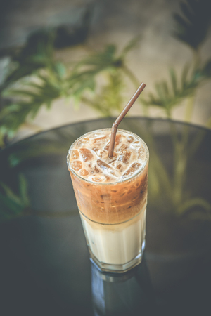 Iced coffee cup background atmosphere vintage
の写真素材