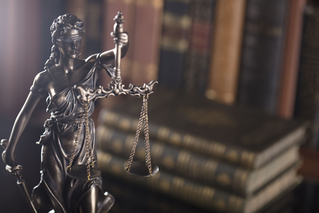 Court library â statue  of justice and books.の写真素材