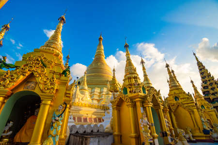 YANGON,MYANMAR-MARCH 15.2017: Buddhist Pilgrims in the Shwedagon Pagoda at night. It is the most sacred Buddhist pagoda for the Burmese.のeditorial素材