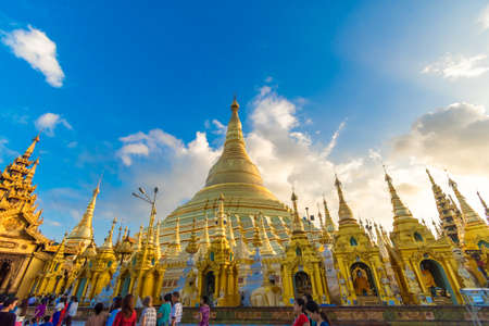 YANGON,MYANMAR-MARCH 15.2017: Buddhist Pilgrims in the Shwedagon Pagoda at night. It is the most sacred Buddhist pagoda for the Burmese.のeditorial素材