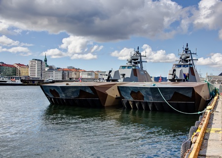 A picture of two norwegian millitary ships visiting a harbourのeditorial素材