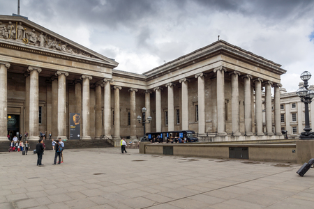 LONDON, ENGLAND - JUNE 16 2016: Outside view of British Museum, City of London, England, Great Britainのeditorial素材