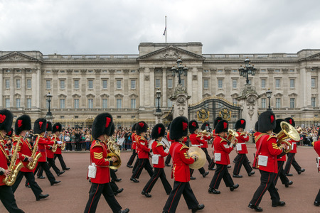 LONDON, ENGLAND - JUNE 17 2016: British Royal guards perform the Changing of the Guard in Buckingham Palace, London, England, Great Britainのeditorial素材