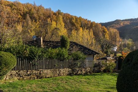 BOZHENTSI, BULGARIA - OCTOBER 29 2016:  Autumn view of Old Houses in village of Bozhentsi, Gabrovo region, Bulgariaのeditorial素材