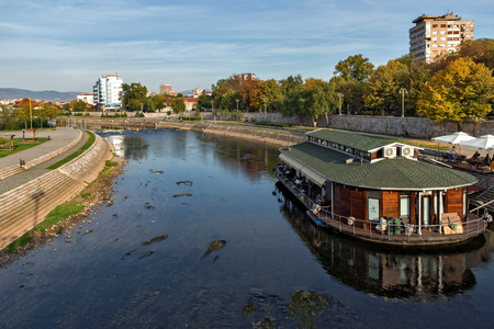 NIS, SERBIA- OCTOBER 21, 2017: Panoramic view of City of Nis and Bridge over Nisava River, Serbiaのeditorial素材