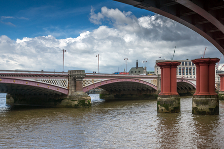 LONDON, ENGLAND - JUNE 15 2016: Panoramic view of Thames river and City of London, Great Britainのeditorial素材