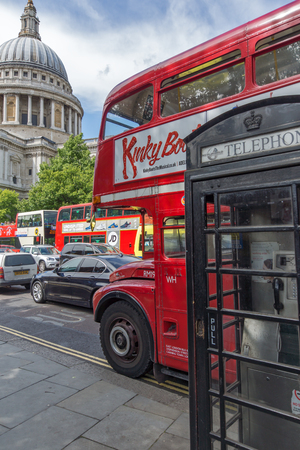 LONDON, ENGLAND - JUNE 15, 2016: Amazing view of St. Paul Cathedral in London, Great Britainのeditorial素材