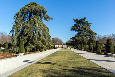 MADRID, SPAIN - JANUARY 22, 2018: Plaza Parterre in The Retiro Park in City of Madrid, Spainのeditorial素材