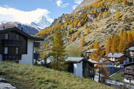 ZERMATT, SWITZERLAND - OCTOBER 27, 2015:   Autumn Panorama of Zermatt Resort, Canton of Valais, Switzerlandのeditorial素材