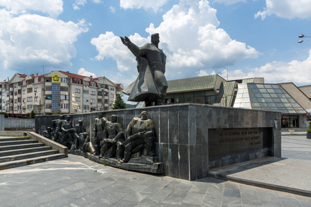 STRUMICA, MACEDONIA - JUNE 21, 2018: Monument of Gotse Delchev at the central square of town of Strumica, Republic of Macedoniaのeditorial素材