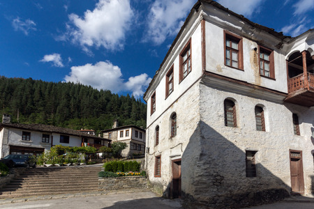 SHIROKA LAKA, BULGARIA - AUGUST 14, 2018: Old houses in historical town of Shiroka Laka, Smolyan Region, Bulgariaのeditorial素材